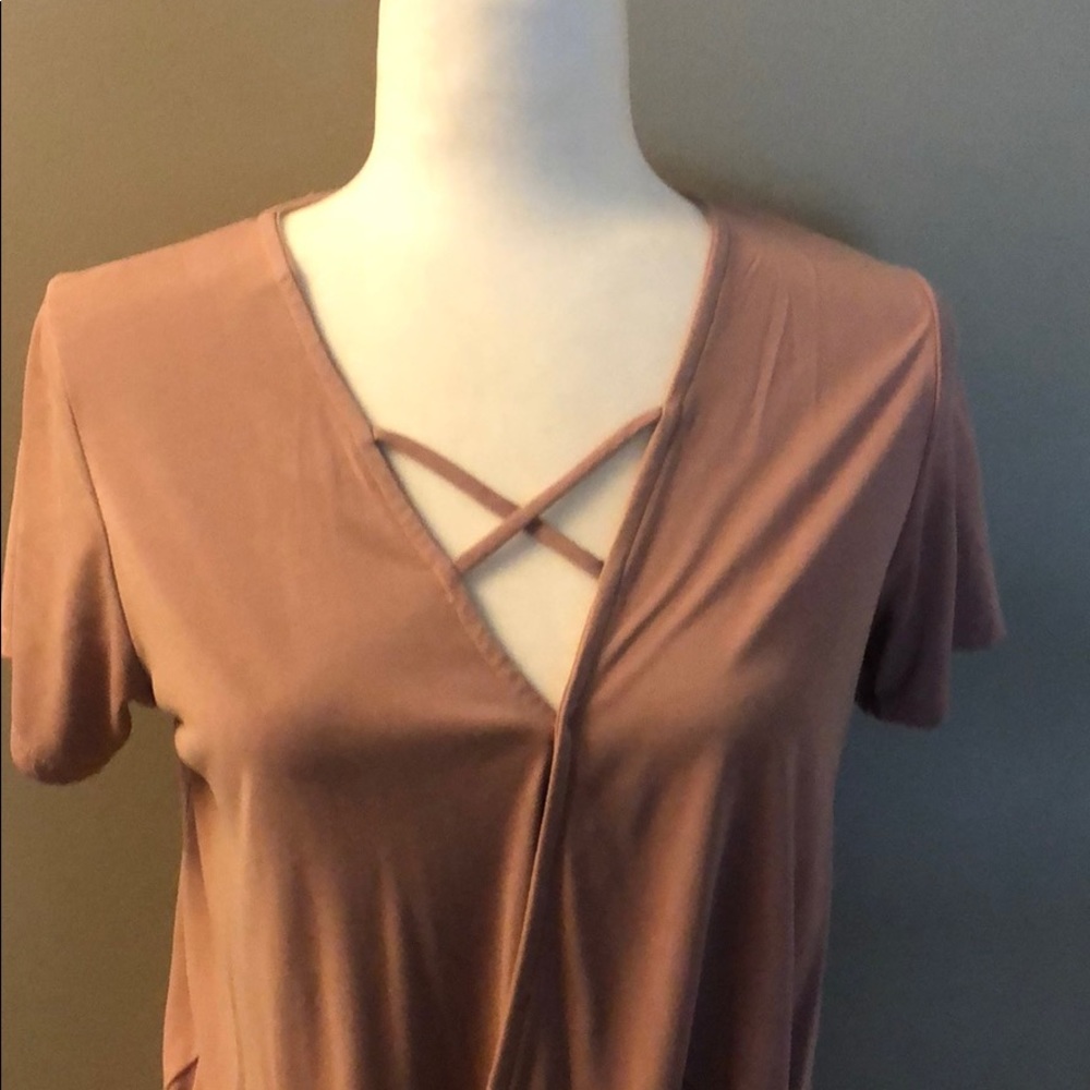 Pink top - Picture 2 of 3